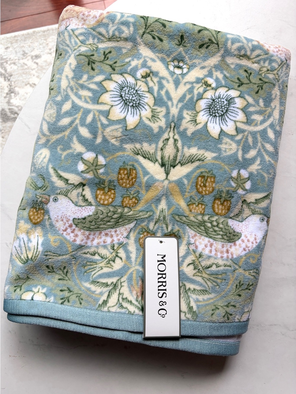 NWT Morris & Co. Strawberry Thief Bath Towel